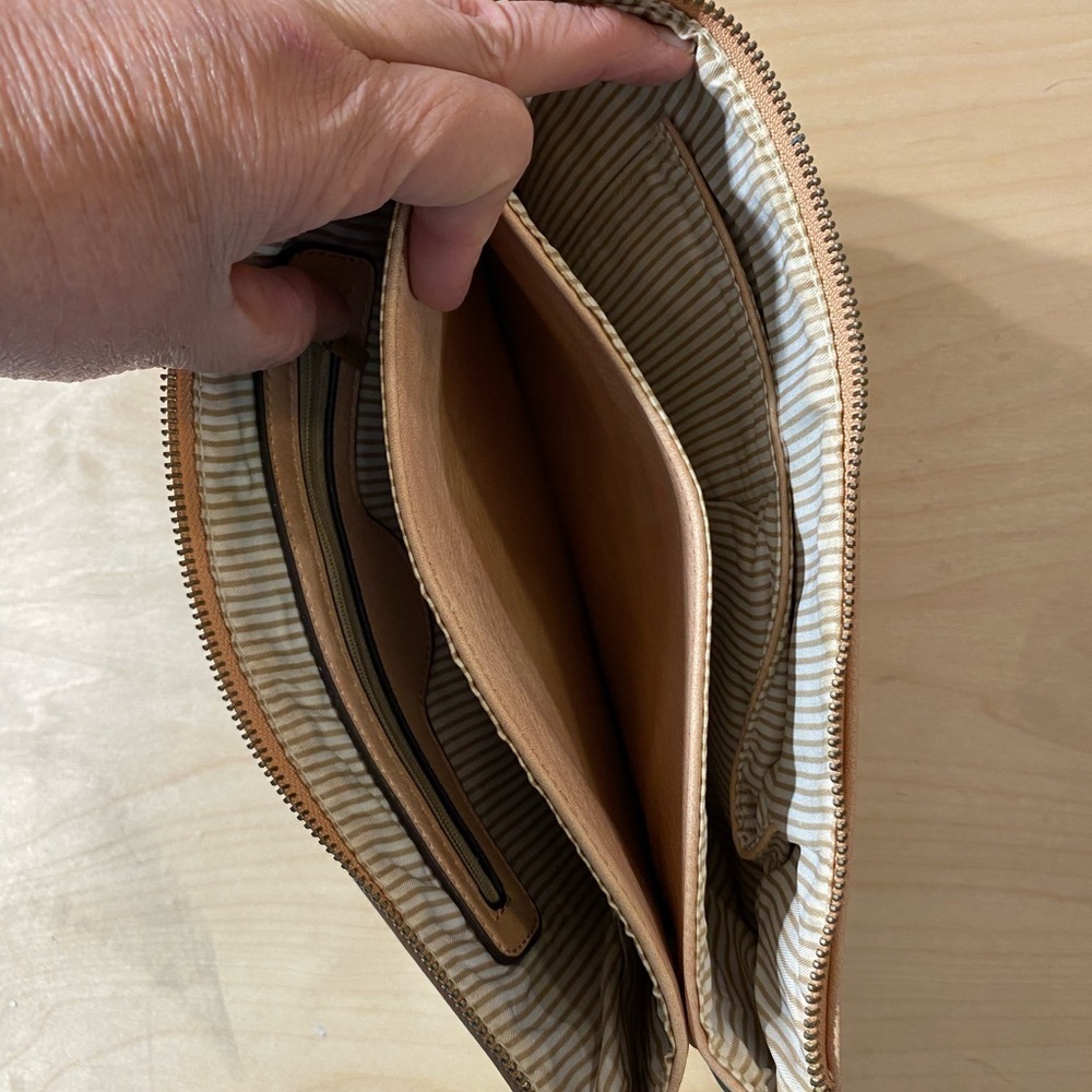 Unbranded Clutch Purse (HP) - Picture 9 of 10